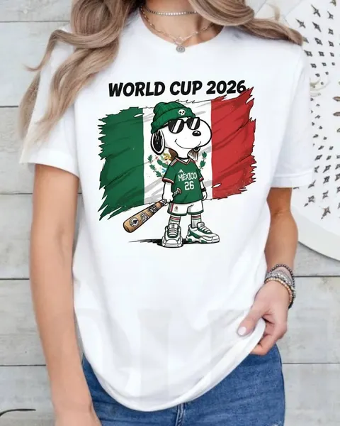 Playera «World Cup 2026» de Snoopy